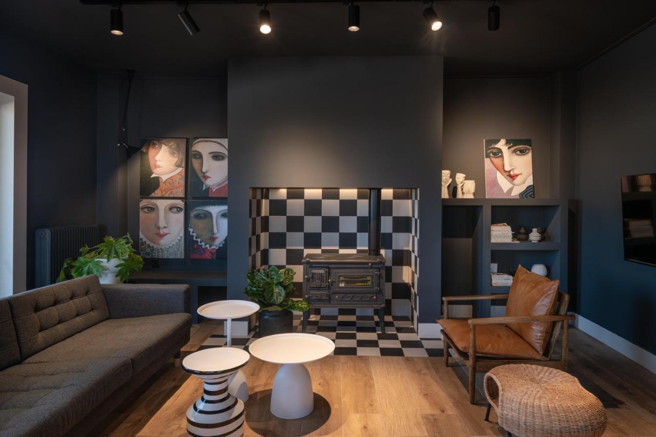 City'S Best-Kept Secret, Eclectic & Luxe Getaway Kalamata Extérieur photo