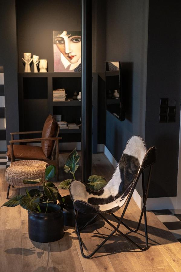 City'S Best-Kept Secret, Eclectic & Luxe Getaway Kalamata Extérieur photo